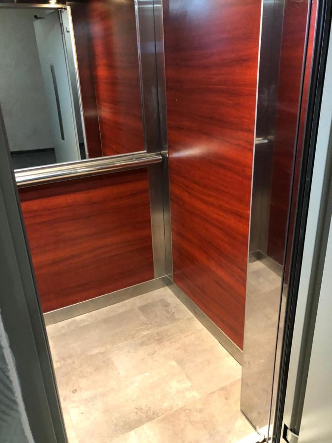 Mirkovic Lux Apartman Ni Exterior foto